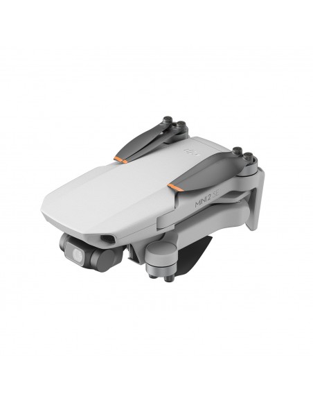 Uno de los Drones DJI Mini 2 SE replegadosobre un fondo blanco
